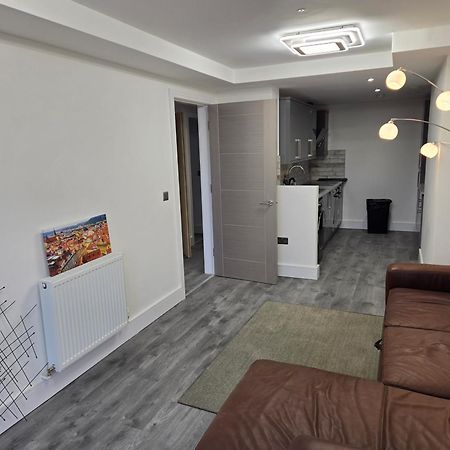 The Ashcroft Apartments Free Parking Eccles Extérieur photo
